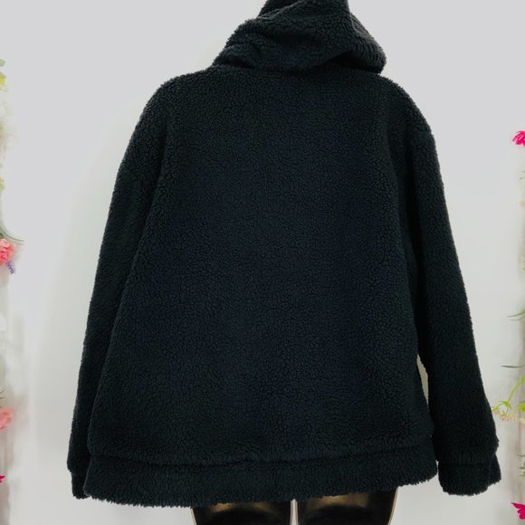 Fabletics black Lotta Cocoon zipper hoodie - Picture 6 of 9